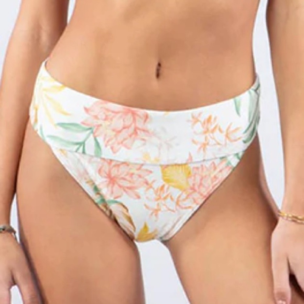 NWT Rip Curl La Bonita High Waist Cheeky Coverage Size Medium